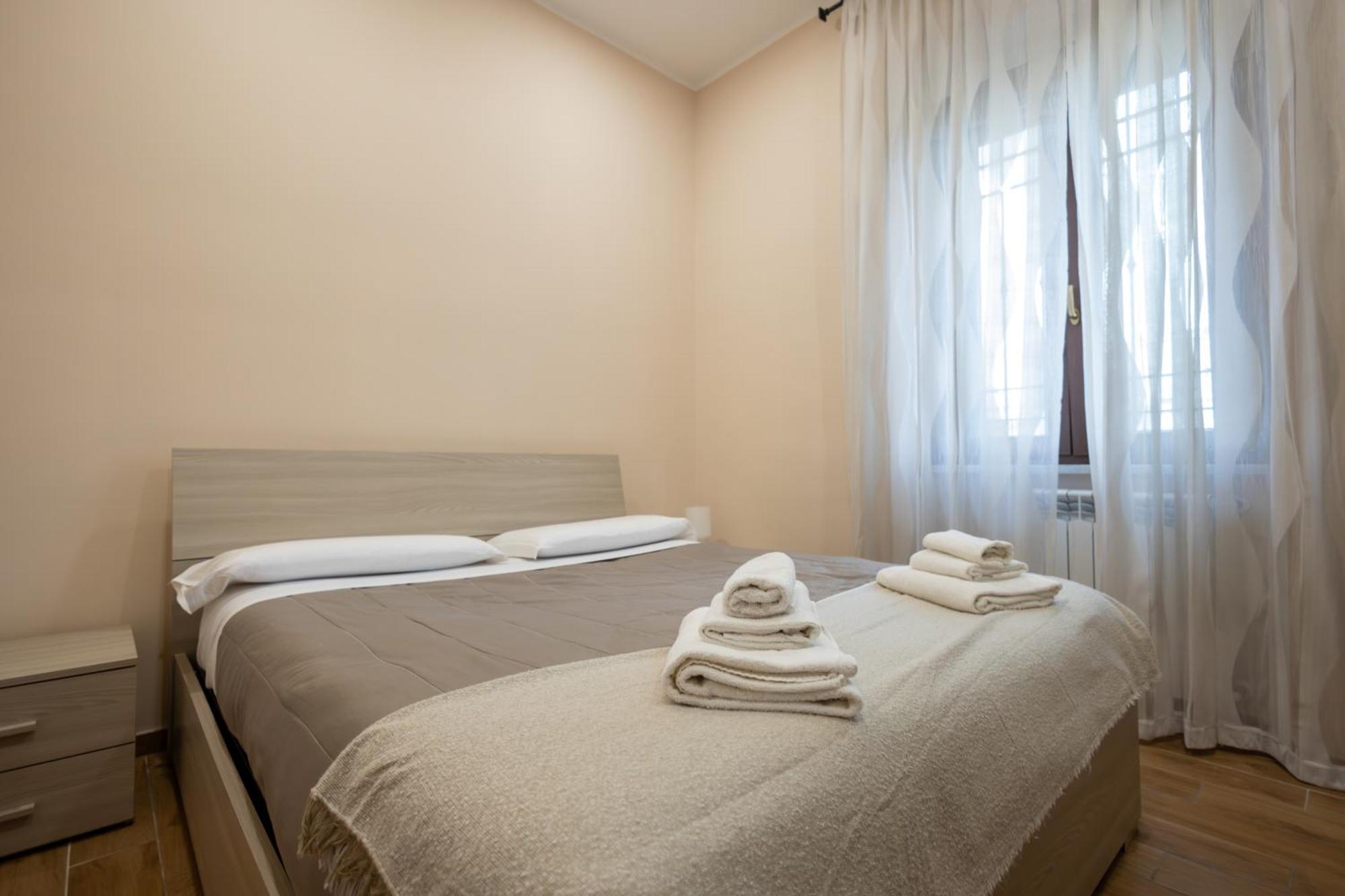 Casa Vacanze Alla Maison Fiumicino Exterior foto